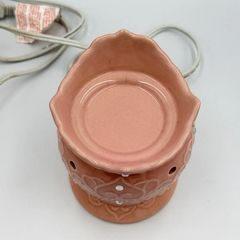 Scentsy Tiara Pink Electric Wax Warmer Rhinestone‎ Crown Boxed Tested Works